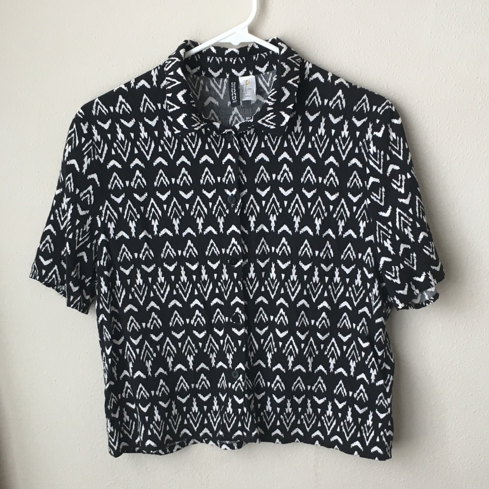 Divided by H&M men's wear style black Aztec shirt - Picture 1 of 3